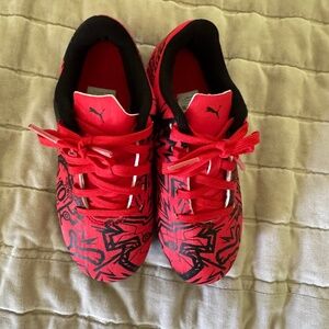 Like new Nike soccer cleats